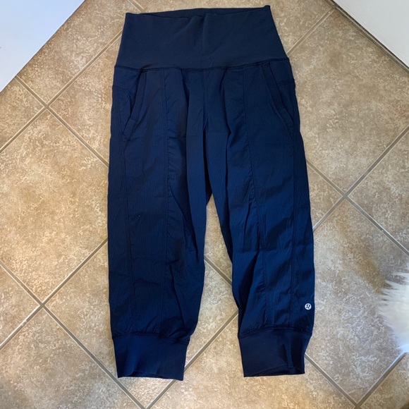 Brand New Lululemon Navy Nylon Joggers Pants! - Picture 3 of 8